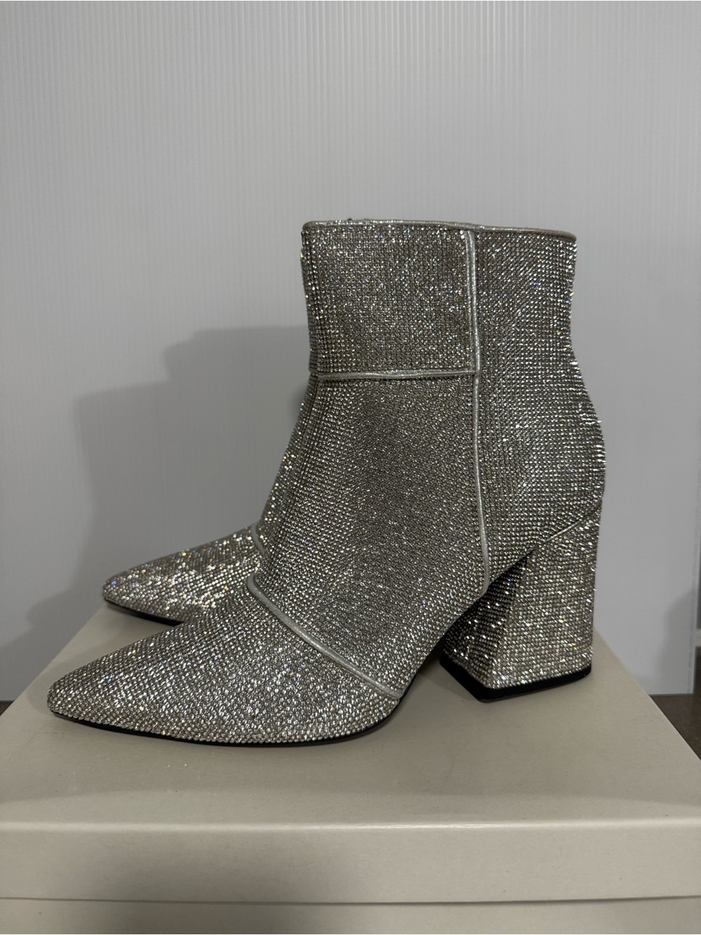Silver Rhinestone Crystal Embellished Pointed Toe Block Heel Ankle Boots Size 11 - Picture 2 of 12